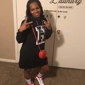 Meet your Posher, Keosha